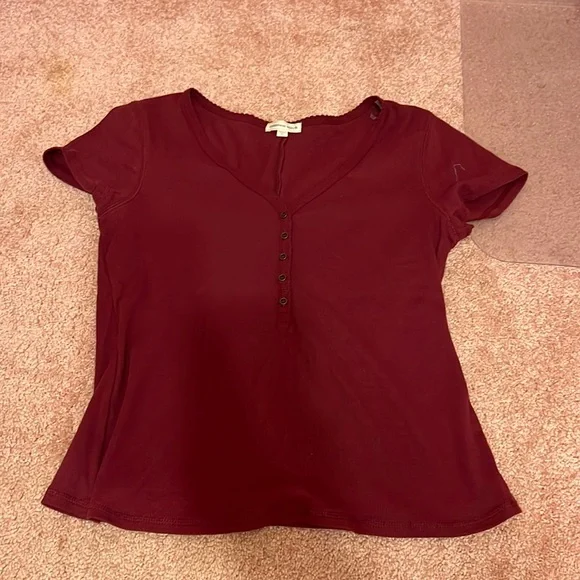 Cropped Baby Tee Never Worn Maroon Common Stitch Tee - Picture 2 of 4